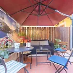The Maisonette Couette-café