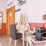 The Maisonette Couette-café