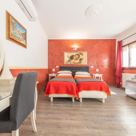 Oda ve Kahvaltı The Maisonette