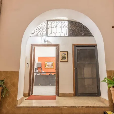 Oda ve Kahvaltı The Maisonette